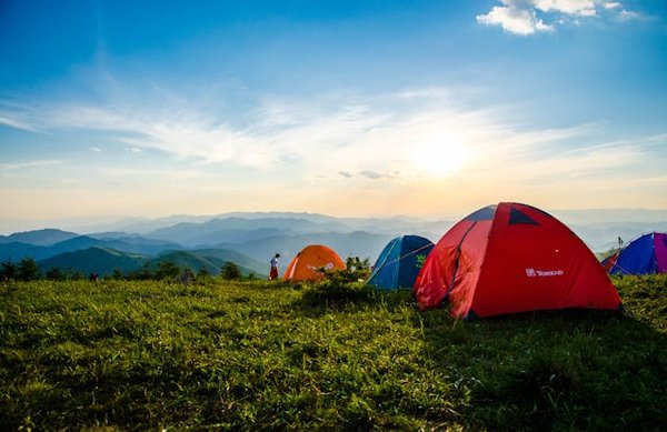 Comment organiser un camping pour une expédition de randonnée en Patagonie en hiver?